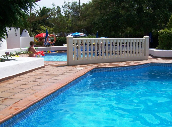 Pool installation
